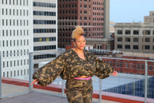 Load image into Gallery viewer, Camouflage Jeans
