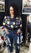 Load image into Gallery viewer, Distressed Ruffle Denim Jeans
